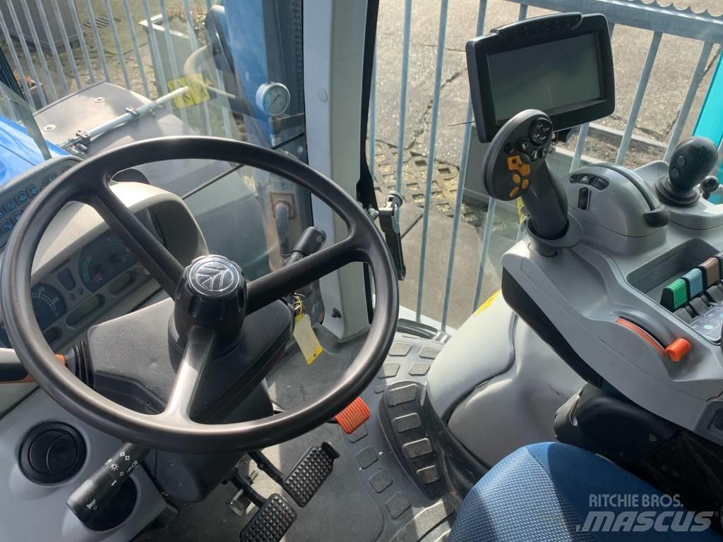 New Holland T 6080 Tracteur