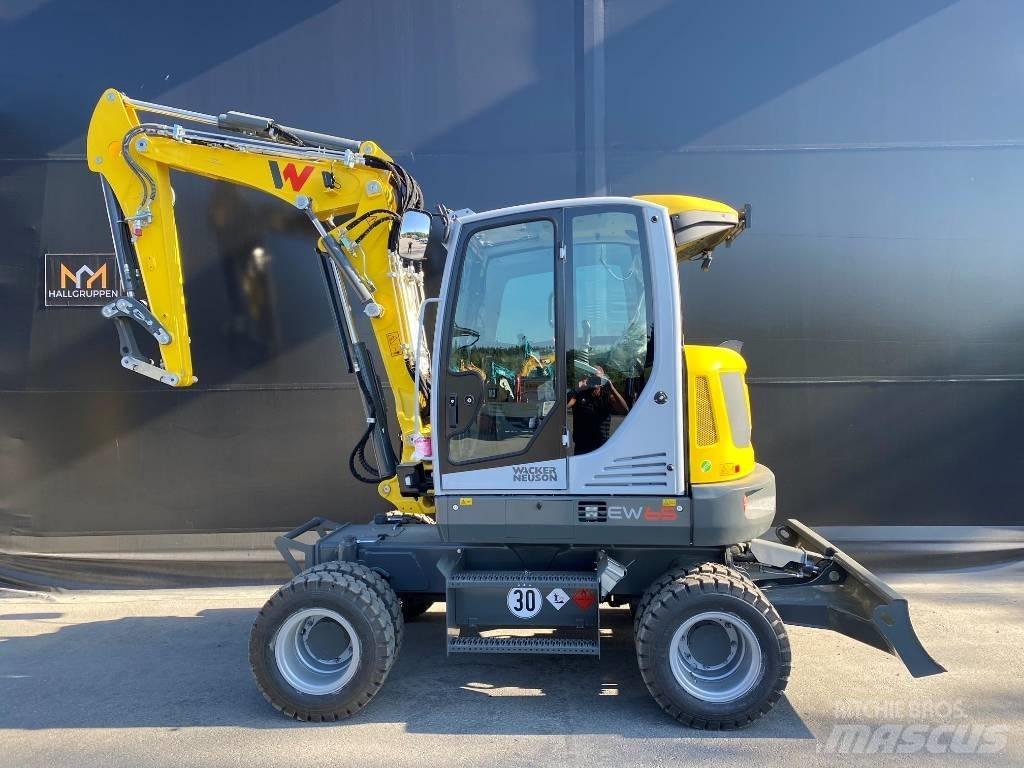 Wacker Neuson EW65 Pelle sur pneus
