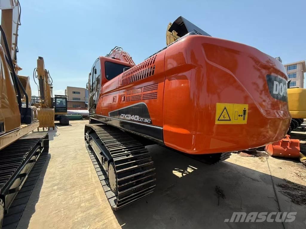 Doosan DX 340 Pelle sur chenilles