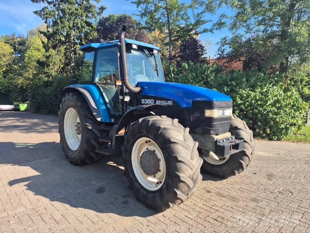 New Holland 8360 Tracteur