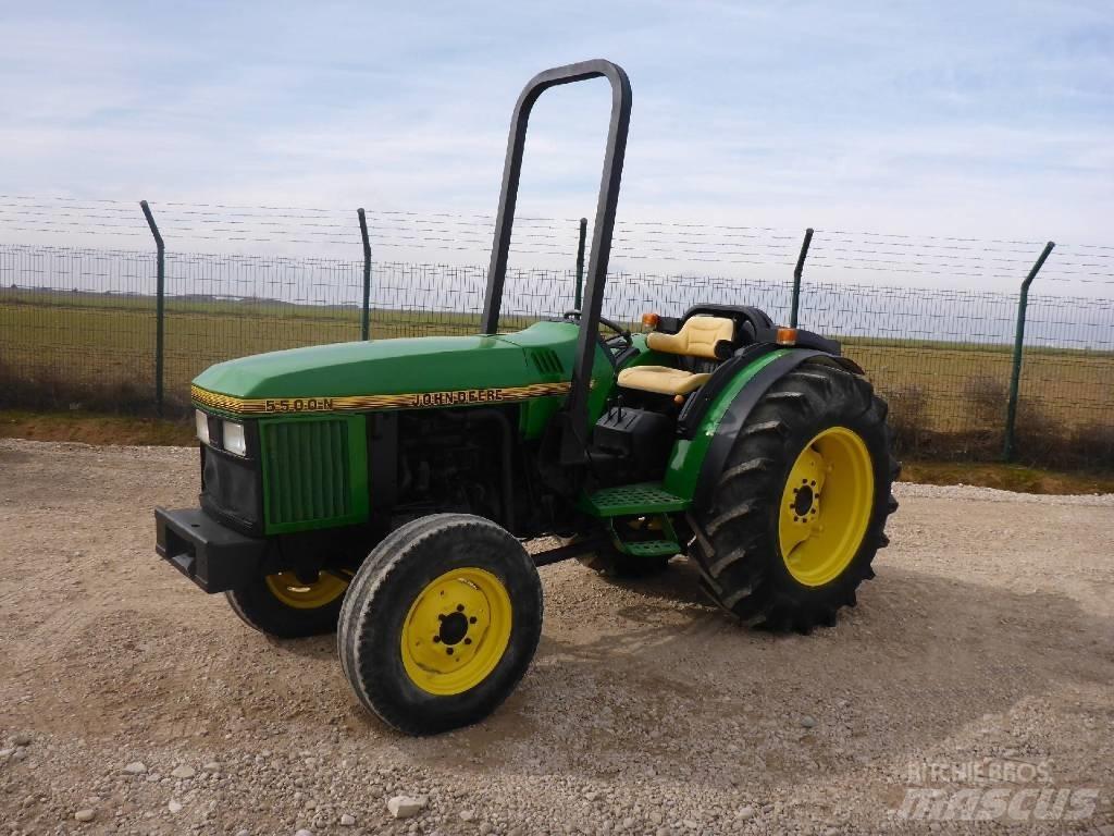 John Deere 5500N Tracteur