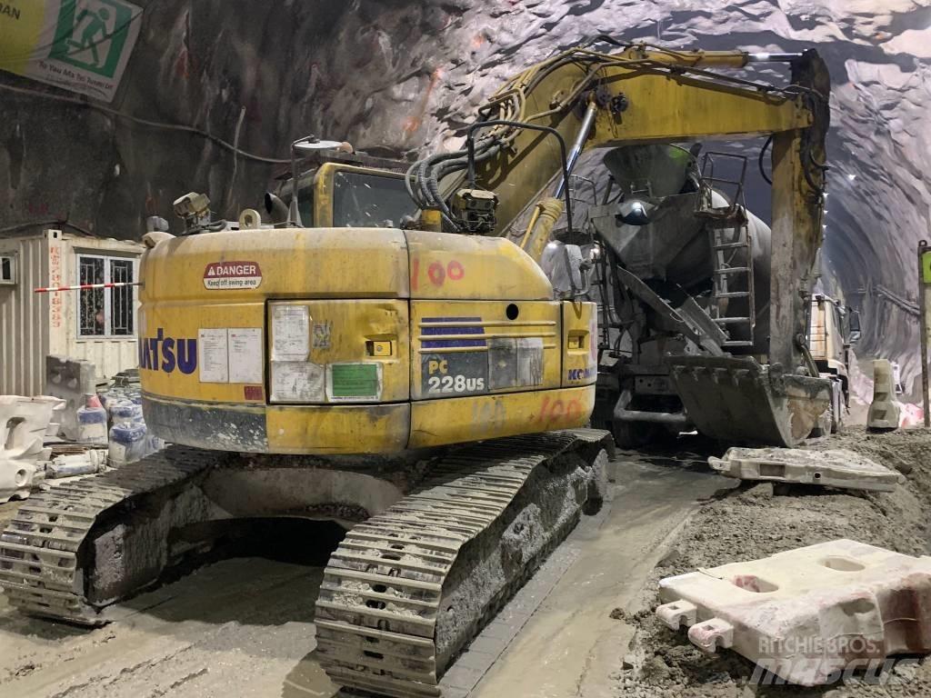 Komatsu PC228US-8 Construction - Autres