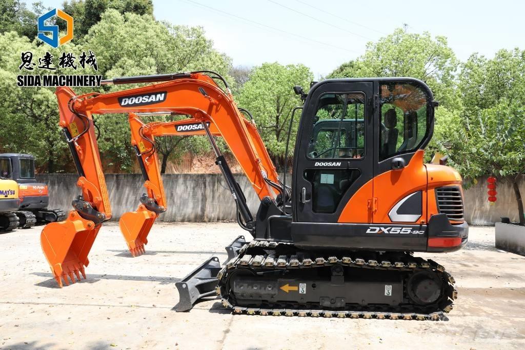 Doosan DX 55-9 C Mini pelle < 7t