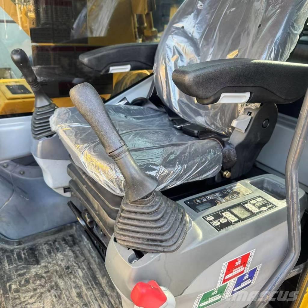 Komatsu PC 300 LC-7 Pelle sur chenilles