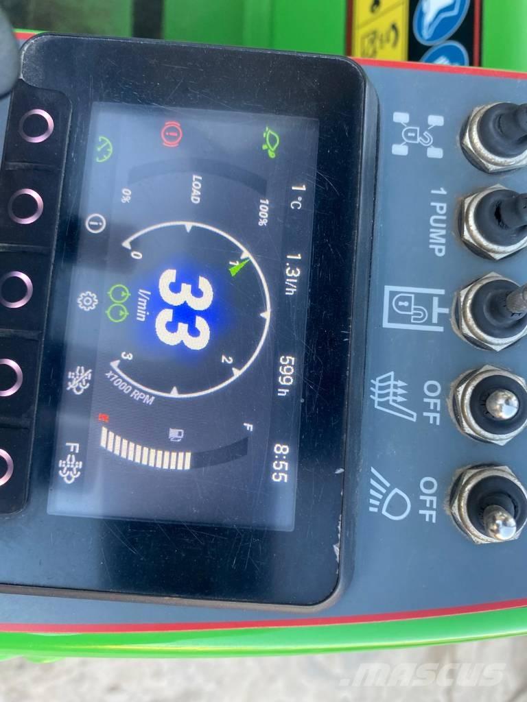 Avant 860 i Chargeuse sur pneus