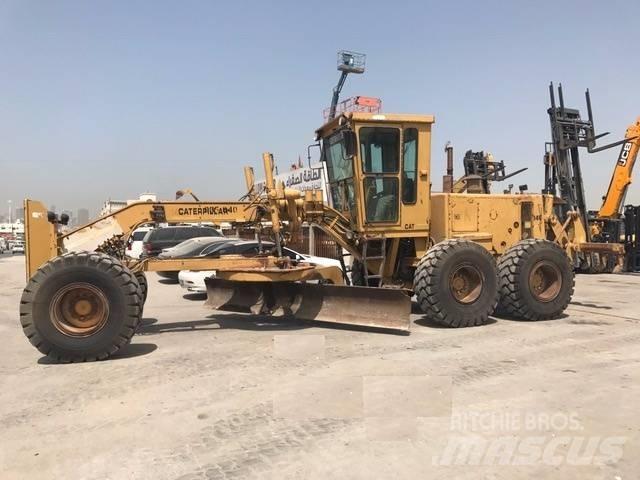 CAT 14 G Niveleuse
