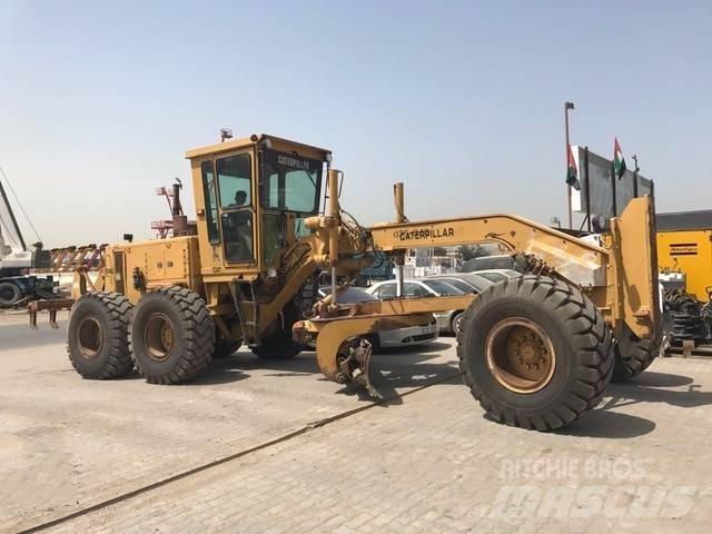 CAT 14 G Niveleuse