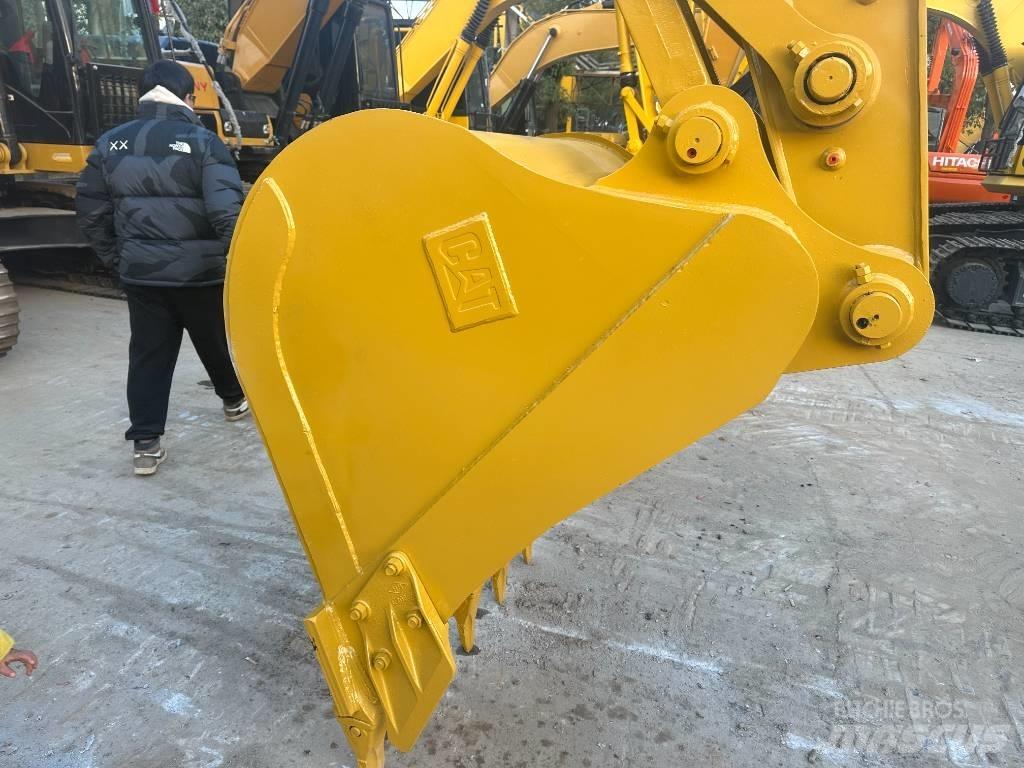 CAT 320 GC Pelle sur chenilles