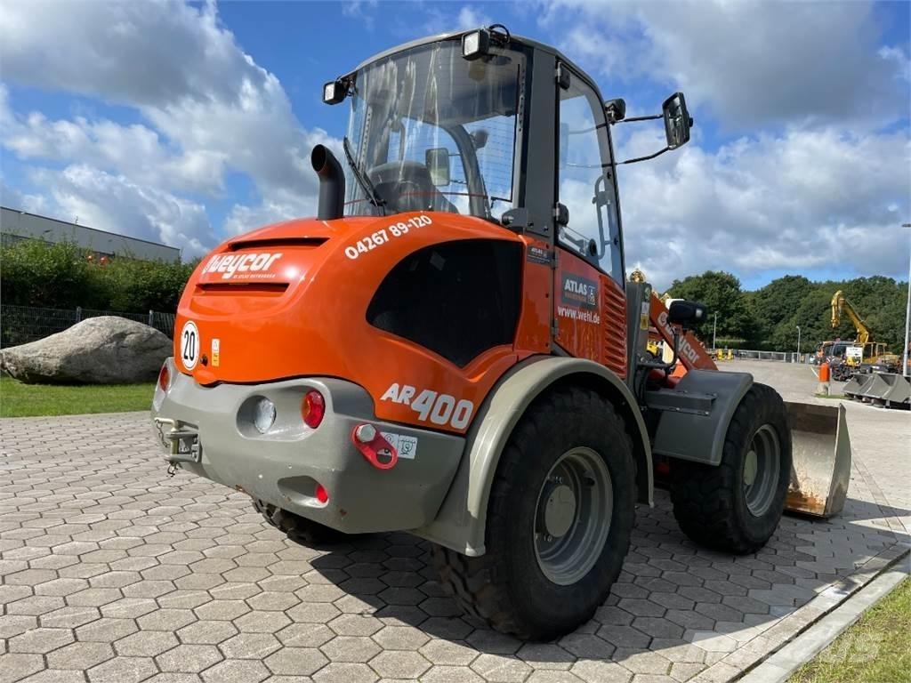 Atlas AR400 Chargeuse sur pneus