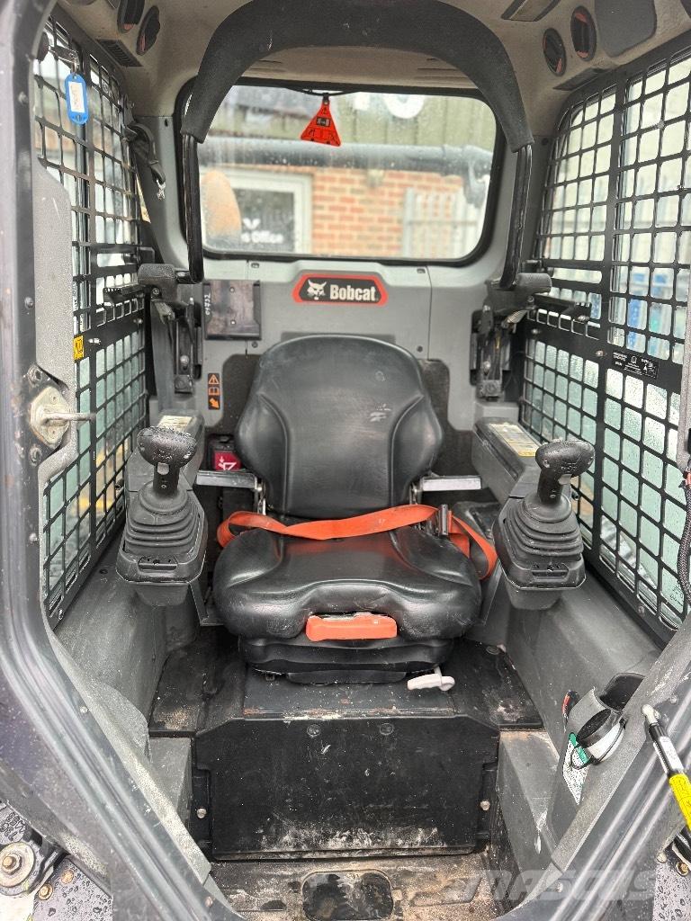 Bobcat T 66 Chargeuse sur chenilles