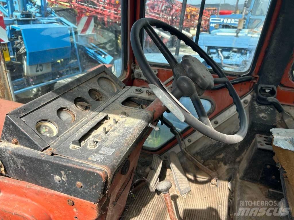 Belarus MTZ 560 Tracteur