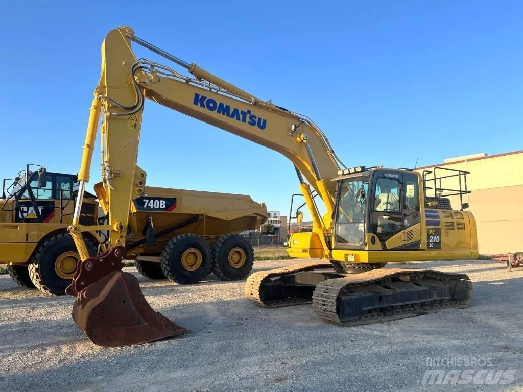 Komatsu PC 210 LC Pelle sur chenilles