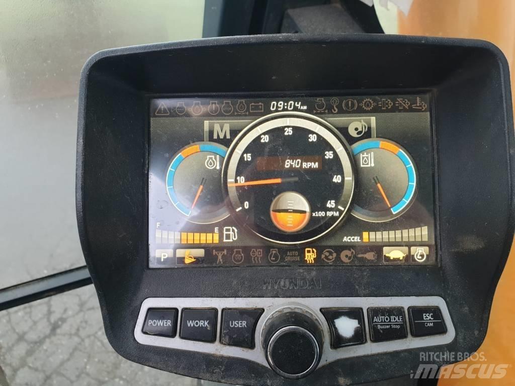 Hyundai R 220 LC-9A Pelle sur chenilles