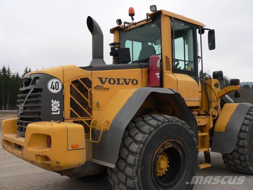 Volvo L 90 F Chargeuse sur pneus