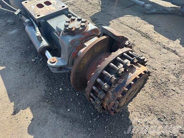 Liebherr A 944 axles Essieux