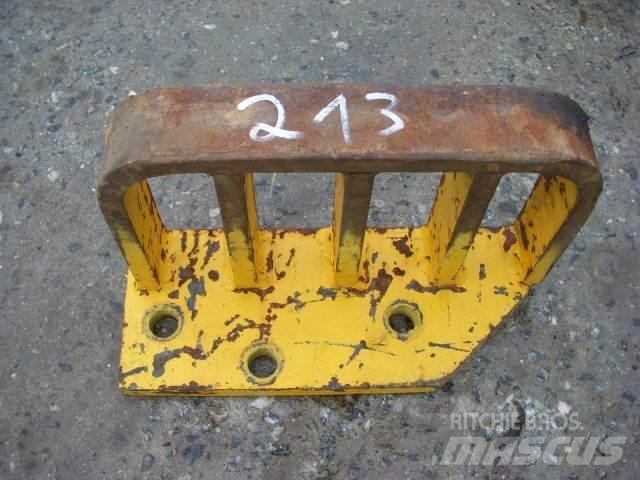 CAT (213) Tritt Châssis et suspension