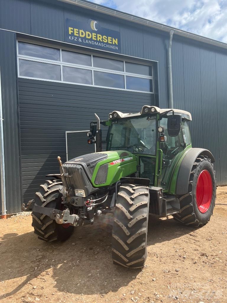 Fendt 211 Tracteur