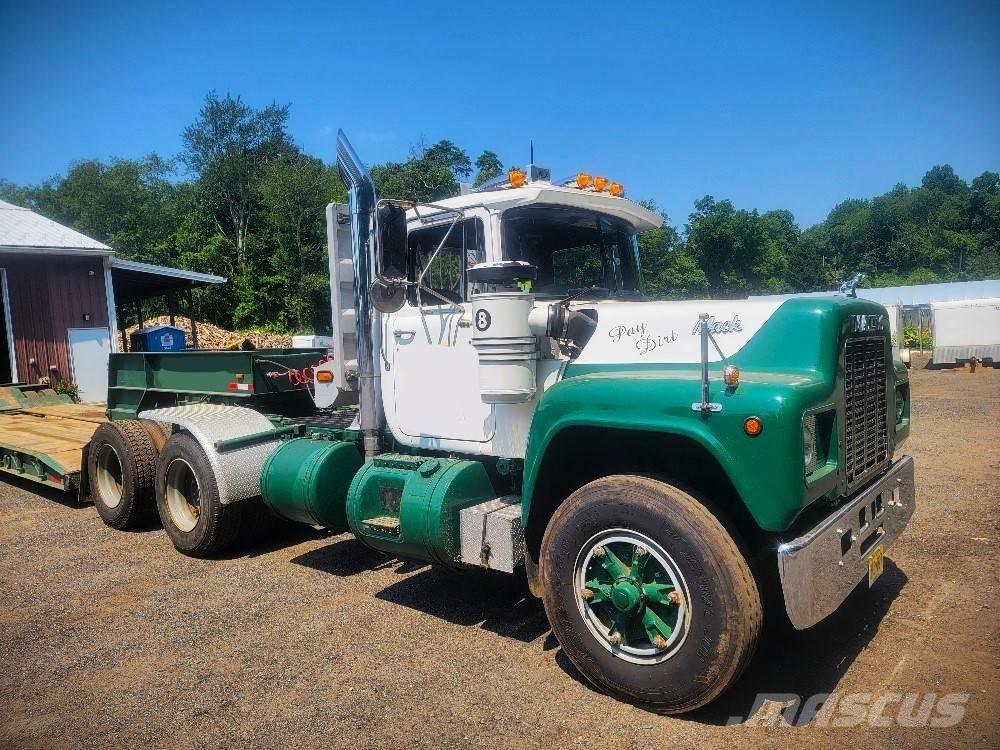 Mack R 688 ST Tracteur routier