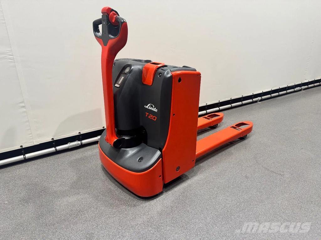 Linde T 20 Transpalette accompagnant