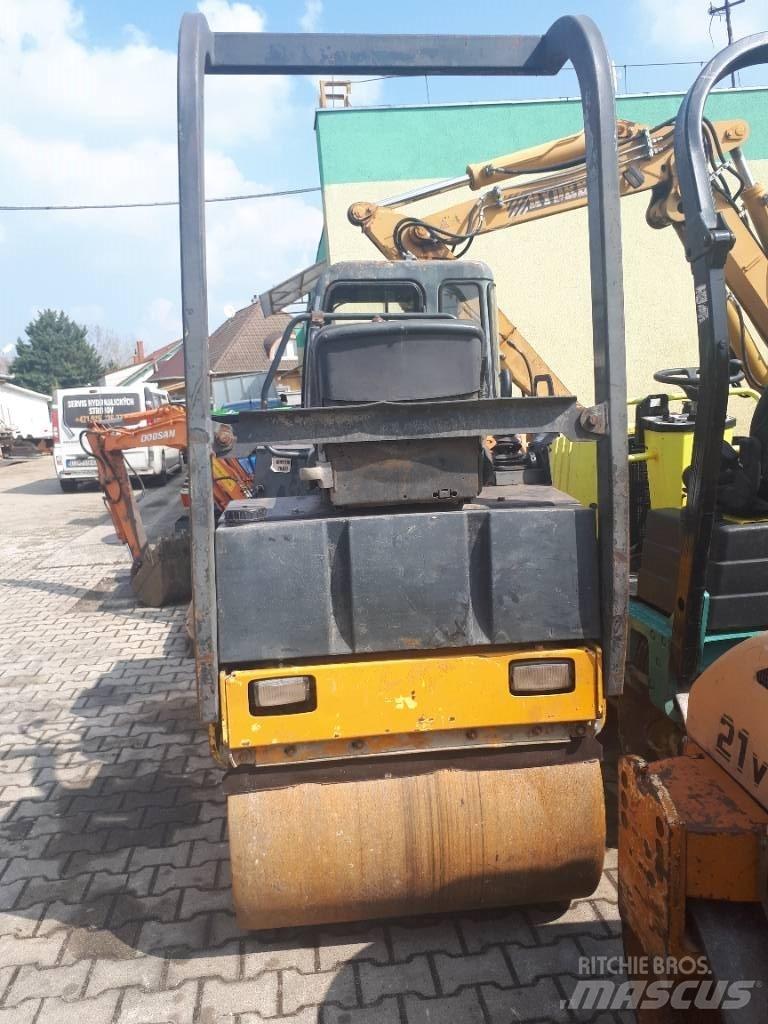 Bomag BW 100 AD-3 Rouleaux tandem