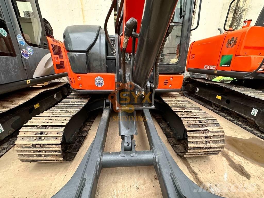 Hitachi ZX 68USR-5A Mini pelle < 7t