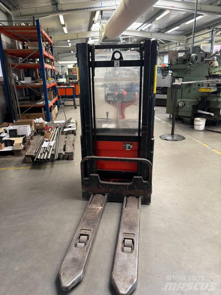 Linde L16 Gerbeur accompagnant