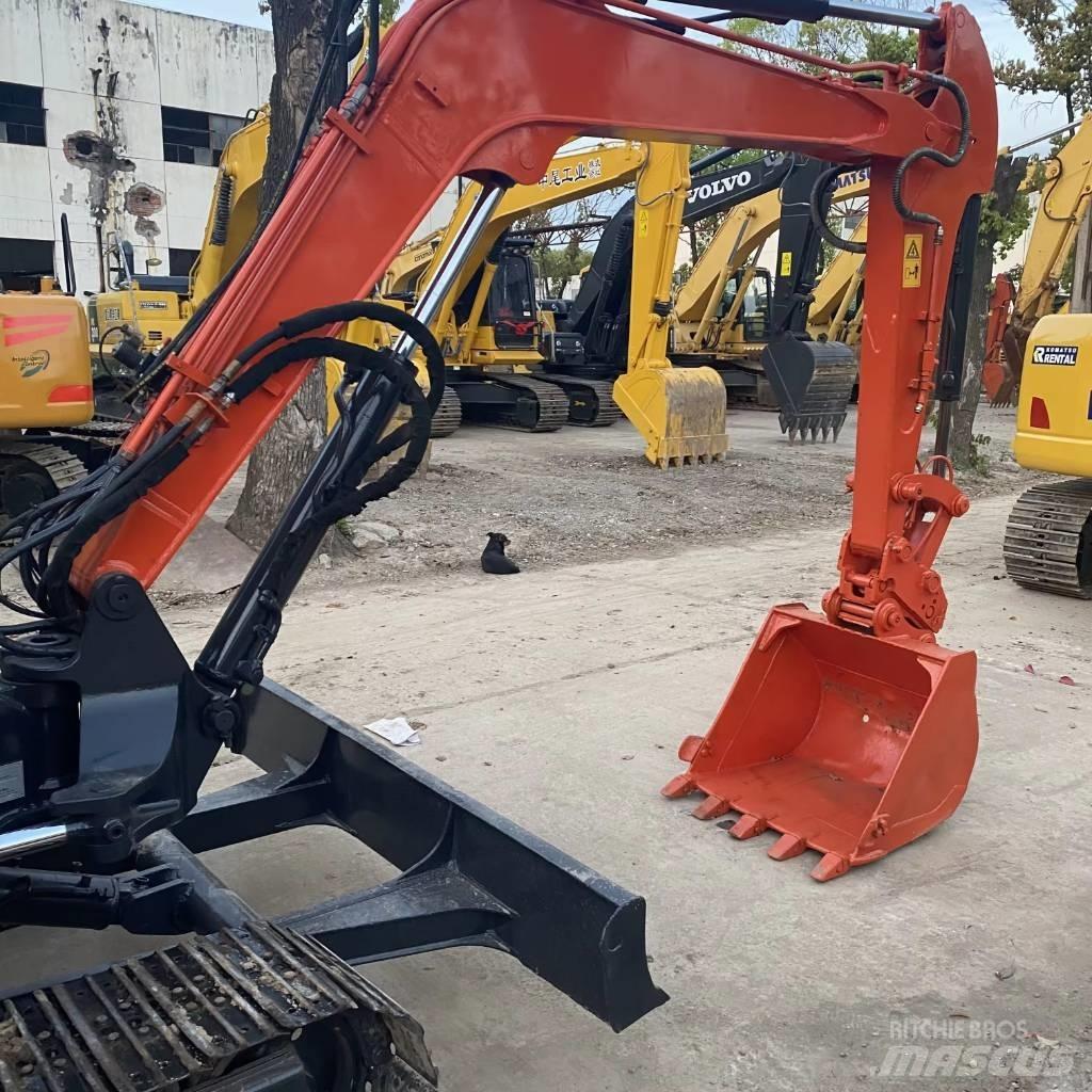 Hitachi ZX 50 U Mini pelle < 7t