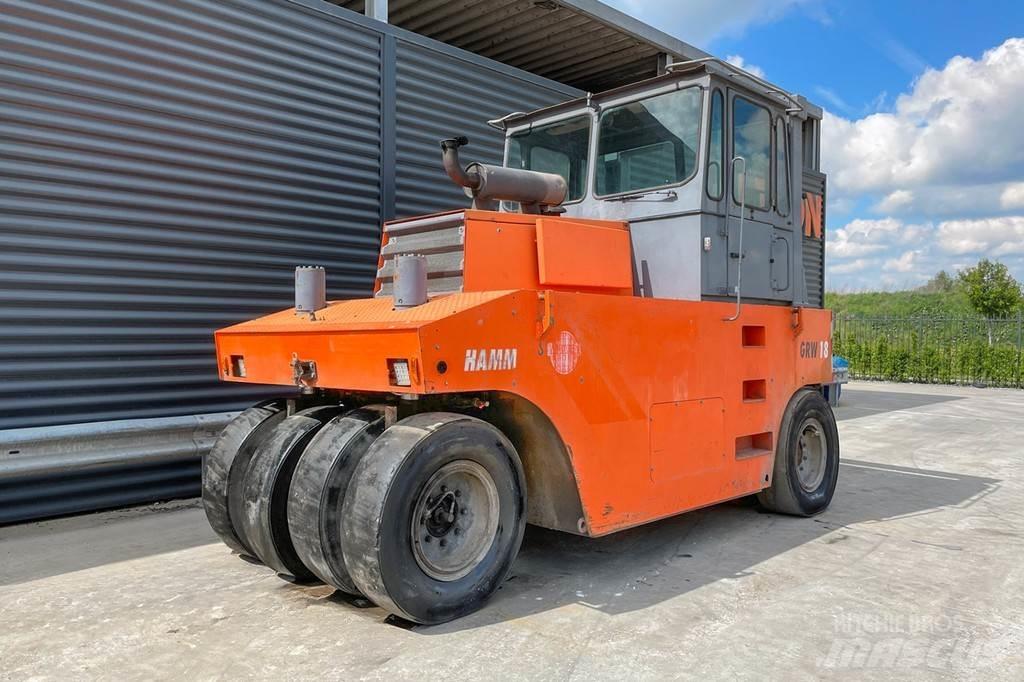 Hamm GRW 24 Rouleaux à pneumatiques