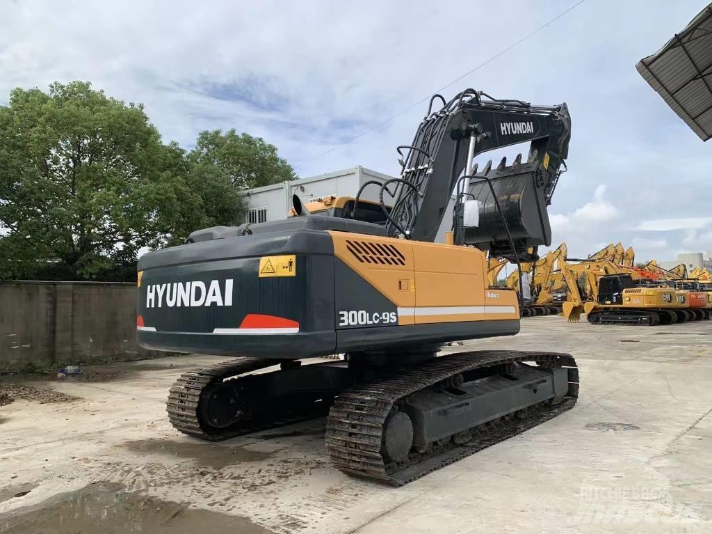 Hyundai R300LS-9S Pelle sur chenilles