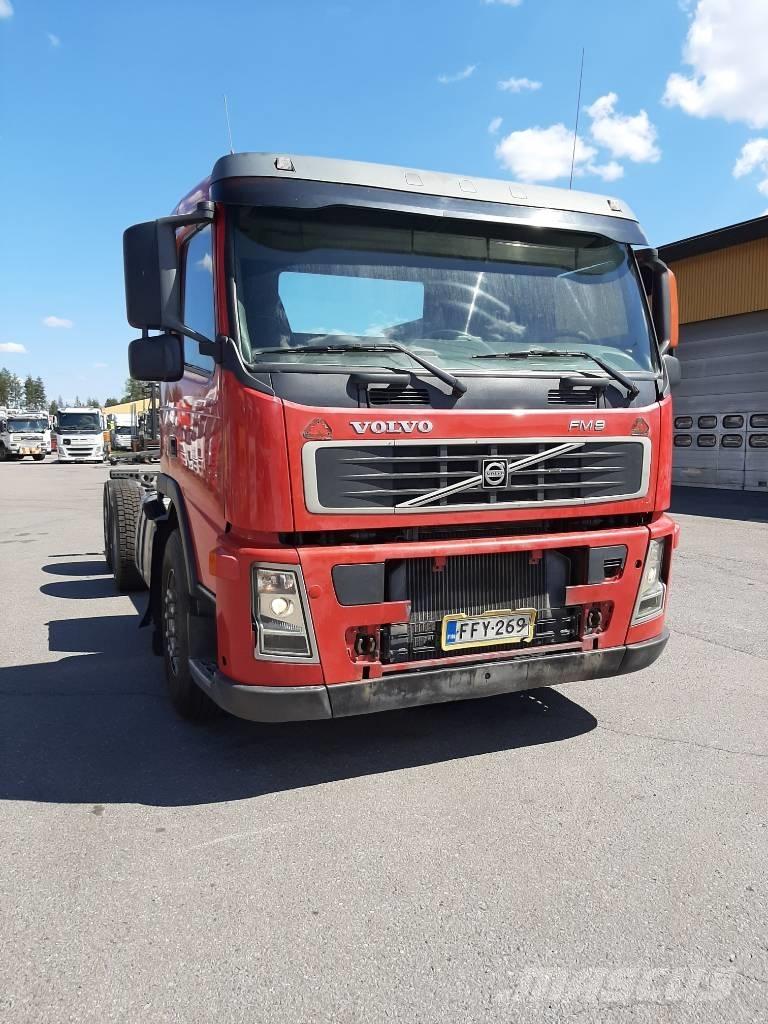 Volvo FM 9 Châssis cabine