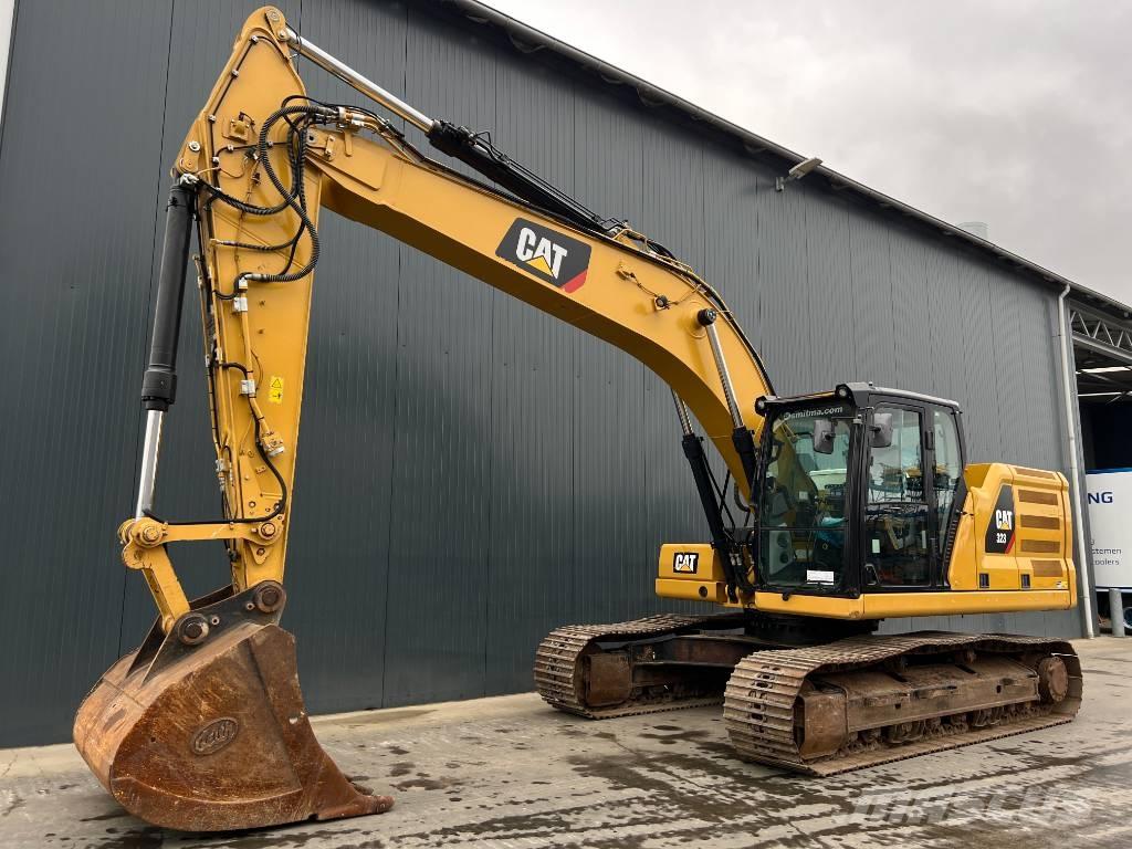 CAT 323 07A Pelle sur chenilles