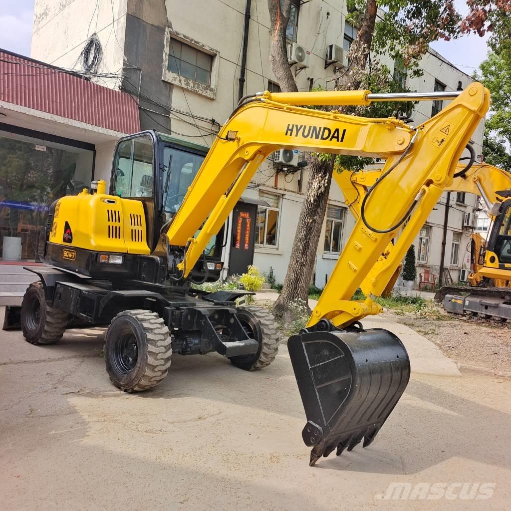Hyundai 60 W-7 60W-9 Pelle sur pneus