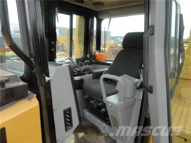CAT D 8 R Bouteurs sur chenilles