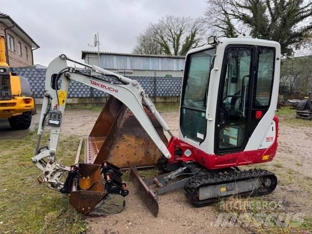 Takeuchi TB 216 V4 Mini pelle < 7t