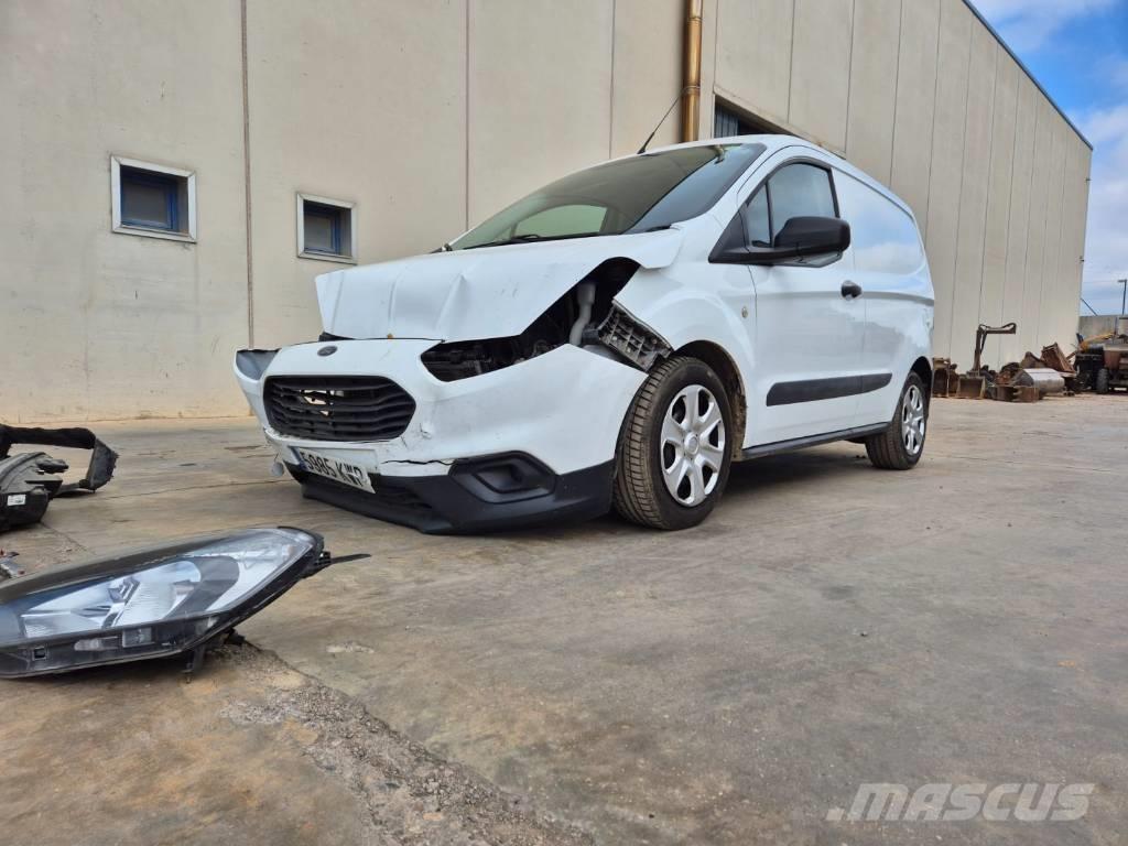 Ford Courier Fourgon