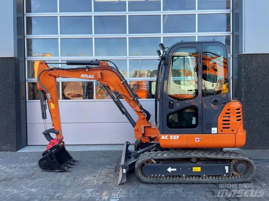 Atlas AC25F Mini pelle < 7t