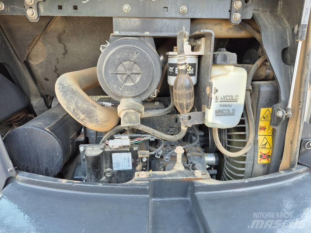 Bobcat E 32i Mini pelle < 7t