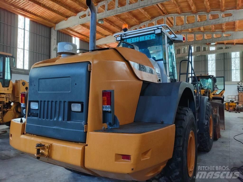 Liebherr 544 Chargeuse sur pneus