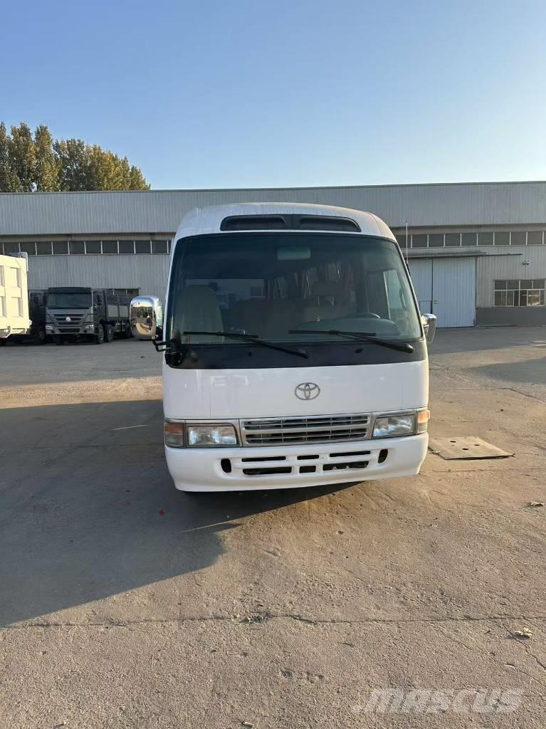 Toyota Coaster Autobus interurbain