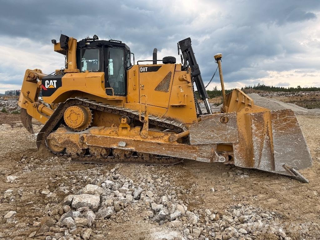 CAT D 8 T Bouteurs sur chenilles
