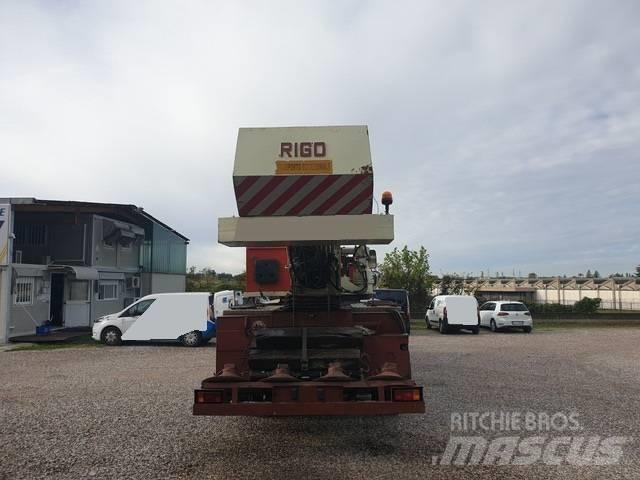 Rigo RTT600 Grues mobiles