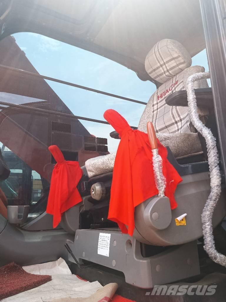 Hitachi ZX 240 Pelle sur chenilles