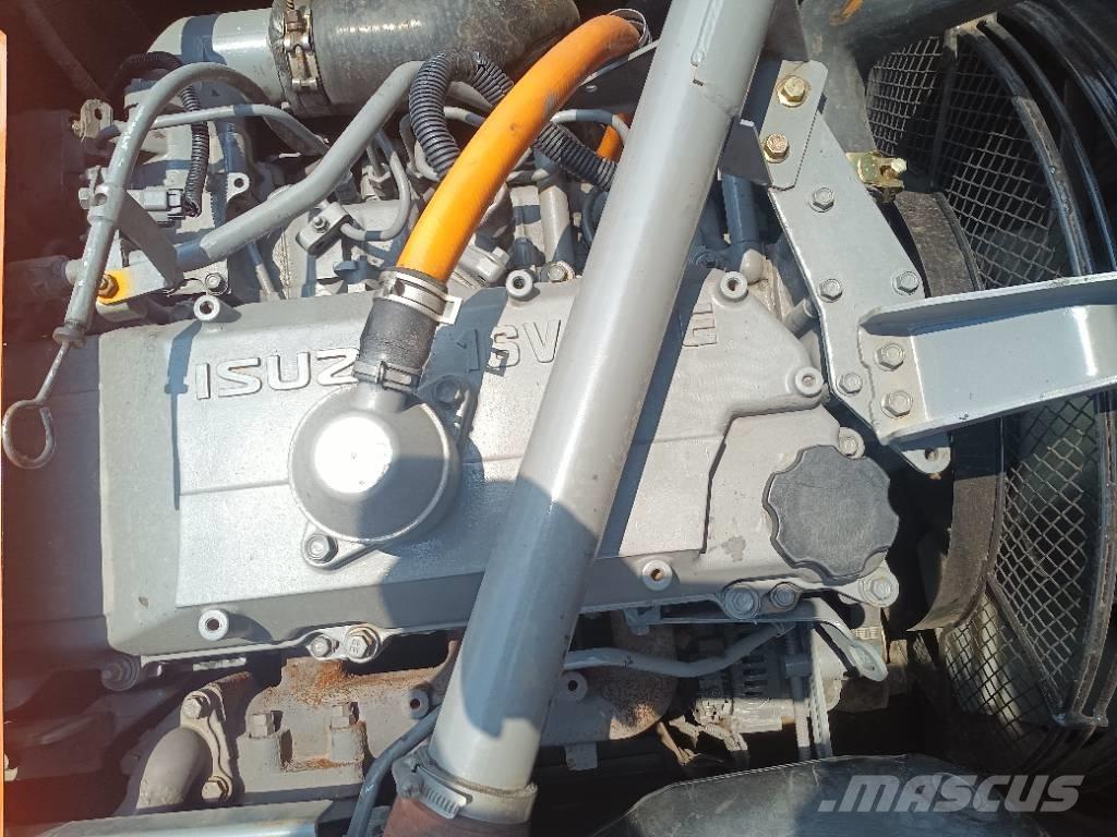 Hitachi ZX 240 Pelle sur chenilles
