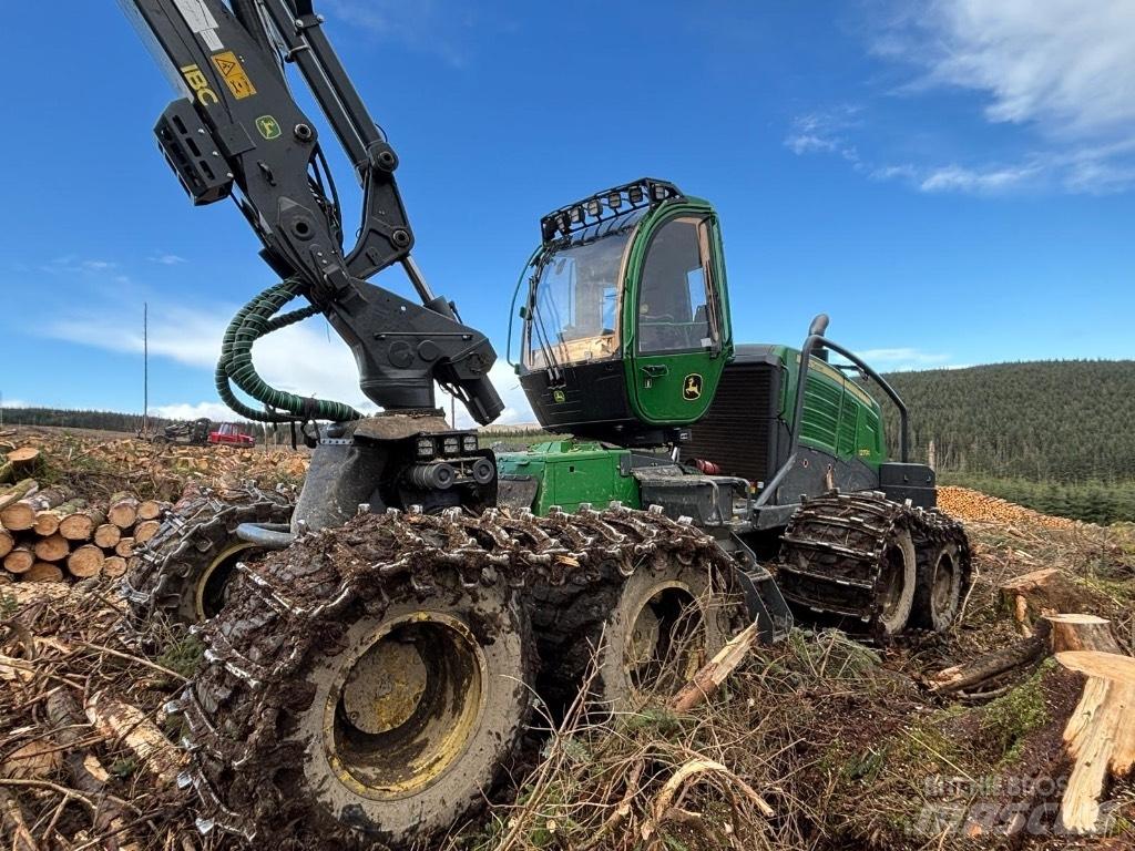 John Deere 1270G 8WD Abatteuse