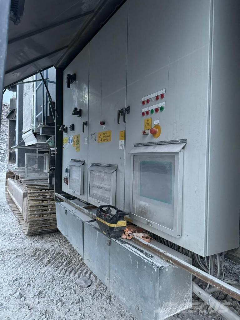 PJ JONSSON L 1511 Concasseur mobile