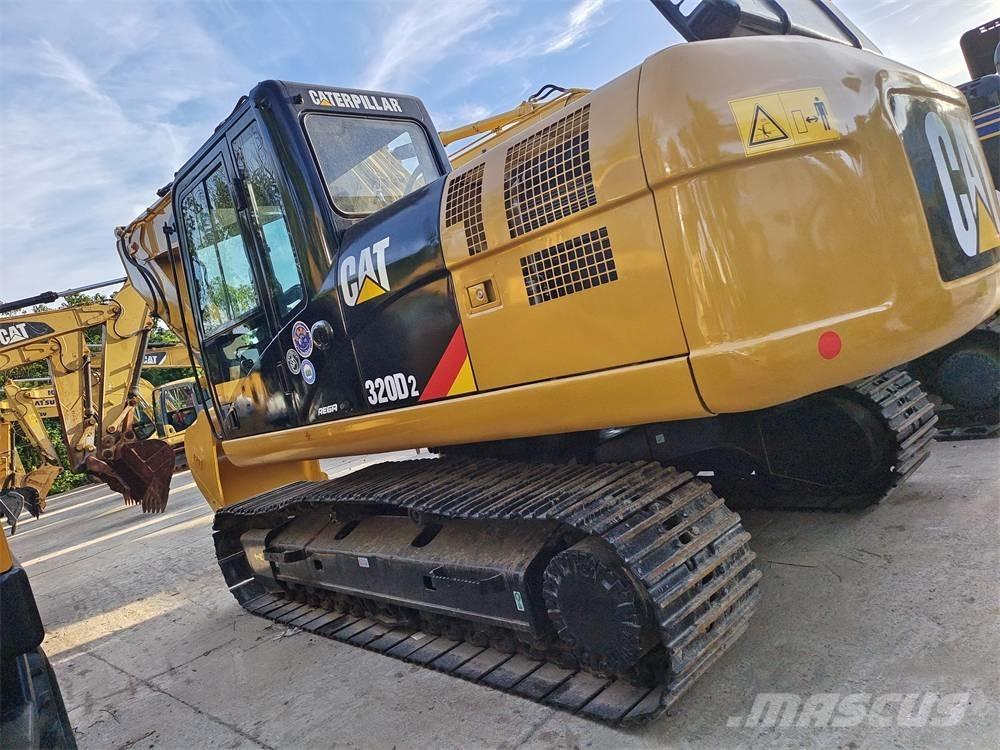 CAT 320 D Pelle sur chenilles