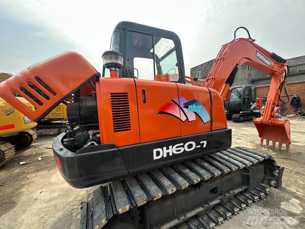 Doosan DH 60 Mini pelle < 7t