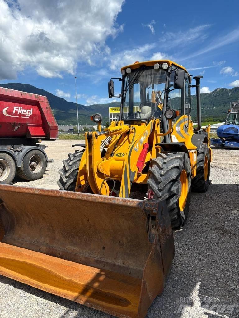 Venieri VL 10.23C Tractopelle