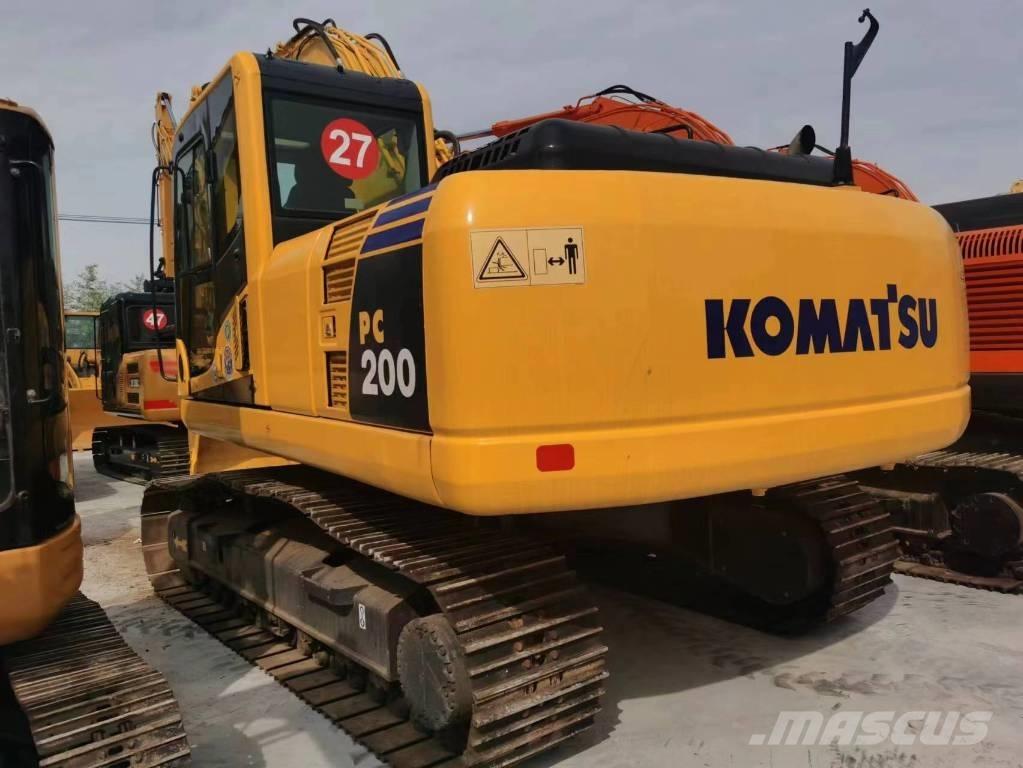 Komatsu PC 200-8 Pelle sur chenilles