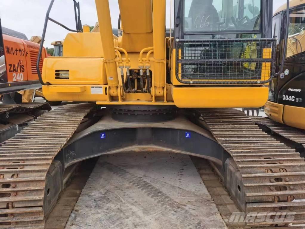 Komatsu PC 200-8 Pelle sur chenilles